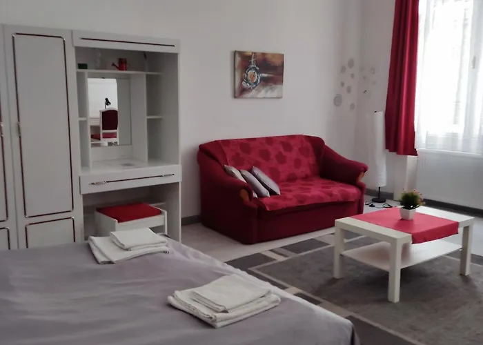 Julia Apartment